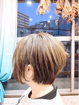 イムア(imua) ショート