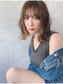 ブリーチ ベージュ 顔周りカット くびれヘア 韓国ヘア レイヤー