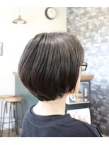 ウィスカーヘアー(whisker hair)&nbsp;グラデーションボブ