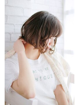 プティルカ(PutiLuca D.C.) 小顔効果のミックスカール