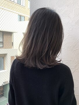 フレアジェネラス(FLEAR generous) 【ワンカールで決まる×プラチナカラー】柳本麻守