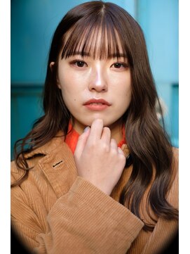 スリーアン(THREE ann.) ○大人カワイイ 抜け感ロング ウェーブ○