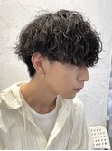 ツイストパーマツイストスパイラルパーマツーブロック刈り上げ