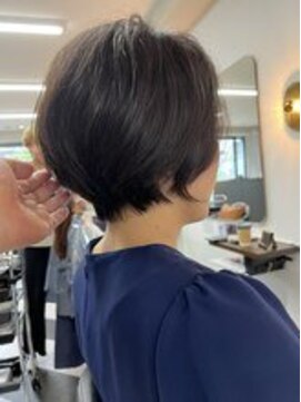 アフロディーテギンザ 神保町(APHRODITE GINZA) カール/セミディ/シアーカラー/姫カット［御茶ノ水/神保町］