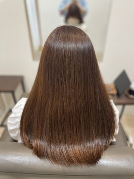 ヘア アトリエ ヴィヴァーチェ(hair atelier Vivace) 艶髪ミディスタイル