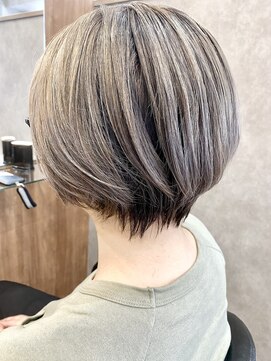 ベルエ(Belle) ショートボブ