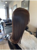 オリーブベースのブラウンカラー