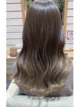 アトリエ リブコ(atelier L.I.B.Co) ローグラデーション