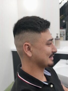 アストロ(ASTRO) 一宮スキンフェード×短髪ベリーショートおしゃれビジネス清潔感