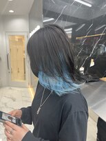 ラピス 渋谷本店(Lapis) インナーカラー/ホワイトブルーカラー/フェザーレイヤーカット