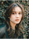 モカムース・ベージュカラー・レイヤーミディアム・ヘアアワード