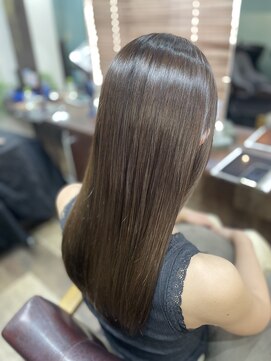 ルアン(Luan) アディクシー×エメラルドサファイア