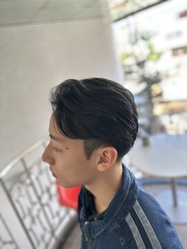 アローズ 久留米店(arose) 毛流れスタイル