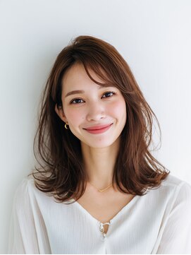 e.m.a プレミアムビューティーサロン 栄駅店(e.m.a PREMIUM BEAUTY SALON) レイヤーカット/イメチェン/外ハネボブ/美髪/ワイドバング/髪型