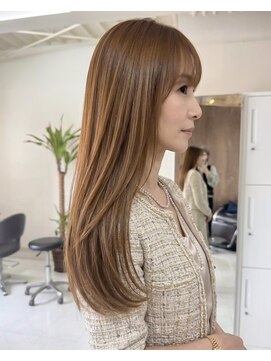 零秒女髪 千里丘店 上品な艶カラーで叶える美髪ロングスタイル髪質改善艶髪艶感