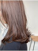柔らかミディ ミディアムレイヤー 透明感 アッシュ