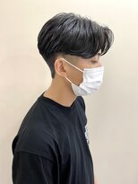 毛流れパーマセンターパート