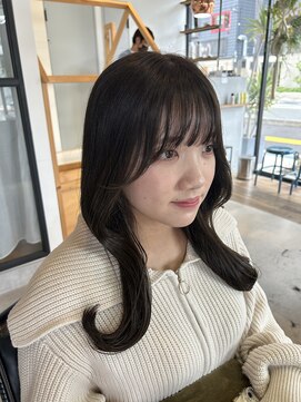 フェリア 池田(FERIA) 顔周りカット/韓国ヘア/イルミナカラー/エギョモリカット/艶髪