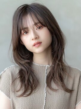 イオ 本厚木(io) 顔まわりレイヤーベージュカラー前髪カットウルフ似合わせ