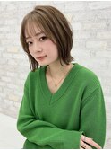 外ハネクビレ ベージュブラウン