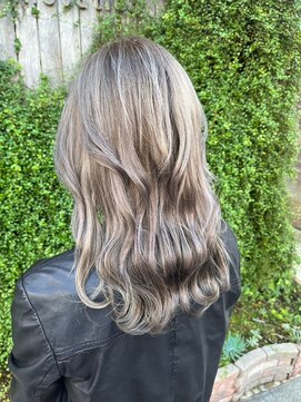 フィリア 稲毛(Philia) ウェーブミディアム/フェミニンロング/似合わせカット[稲毛駅]