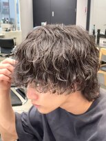 フィフスパーク(fifth PARK)&nbsp;メンズ波巻きスパイラルパーマ渋谷緩めマッシュシャドウパーマ