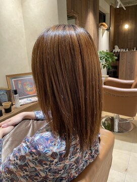 エンドロール(end roll) プレミアムストレート/ミディアムヘア