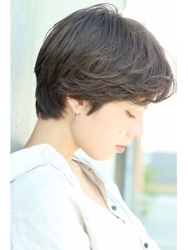 リノ 辻堂(lino) 頭の形がきれいにみえる骨格補正ショート