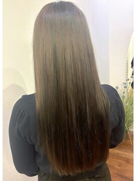 ジールシス(Zeal Six) ～オリーブグレージュ×艶髪～