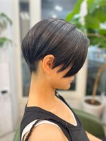 ベリーノ ヘア(bellino hair)&nbsp;刈り上げ前下がりショート