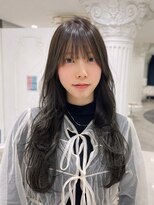 エアー 青山(AIR)&nbsp;透明感カラーアッシュグレージュレイヤーカット髪質改善