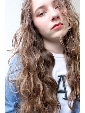 ミラバイグリーン(Mira by green) springy perm×wavy style 013