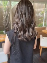 トップヘアー ミカワアンジョウ 安城(TOPHAIR MIKAWA ANJO)&nbsp;ハイライトで魅せるとろみカラー/ハイトーンカラー