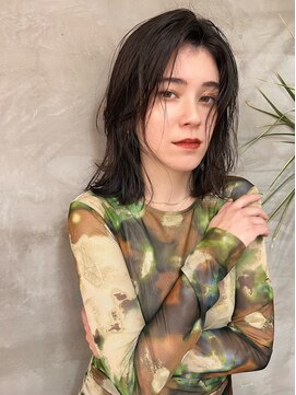 キイ ギンザ(k.e.y GINZA) ミディアムレイヤー