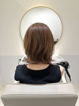 エレノア 枚方(Eleanor) 枚方レイヤーボブ○山地