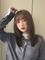 ジョエミバイアンアミ(joemi by Un ami) レイヤーカット/ザクザクレイヤー/オリーブベージュ