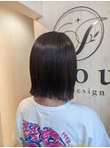 カシスピンク×切りっぱなしボブ
