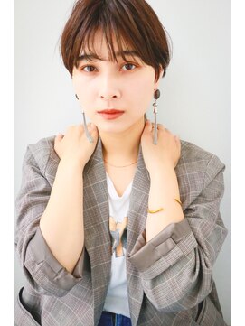 フェリアファム 北千里(FERIA fam) ハイライトカラー/ミルクティーベージュ/レイヤーカット