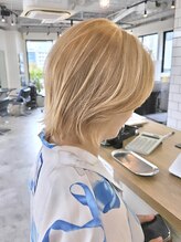 【ケアブリーチ】で作る♪ファイバープレックス配合♪ホワイトベージュカラー♪♪