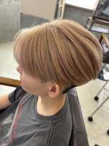 ニナル(Ninal)&nbsp;刈り上げショート/ブロンドベージュ