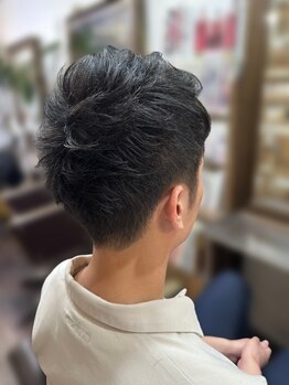 チアロルーチェ(Chiaro Luce)の写真/[デキるメンズの身だしなみ]再現性の高いカットで朝の準備を5分短縮。清潔感ある好印象men's styleに◇