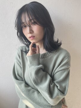 ニィー バイ ディコ(nii by Dico) アンニュイミディアムレイヤー☆