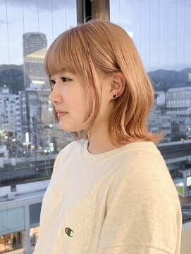 エルサザリープ 三宮(Elsa the leap) ミルクティーブロンド/ウォームベージュ/くびれボブ