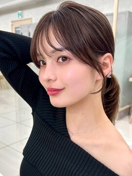 ロエ 元町店(Loe) 元町レイヤーカット韓国ダブルカラー顔周り前髪カットボブ