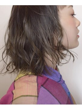 マッシュ チャヤマチ(MASHU chayamachi) グレーパーマ