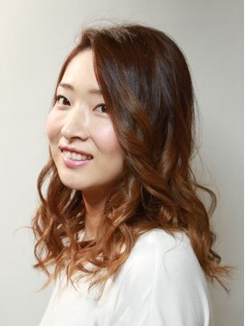 ラフォンテ ドゥーエ(LA FONTE due) 髪質改善パーマエステ