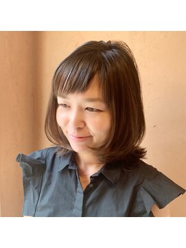 アーシュ(h[a:∫]) ふんわりひし形シルエットスタイル