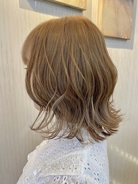 ヘアーグランデシーク(Hair Grande Seeek) ブリーチ一回ミルクティーベージュ☆