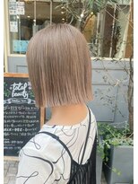 ネオリーブアイム 横浜西口店(Neolive aim)&nbsp;切りっぱなしボブ×ミルクティーベージュ【横浜】