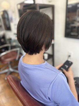 ヘアーサロン カラー 色彩店(COLOR) ショートスタイル